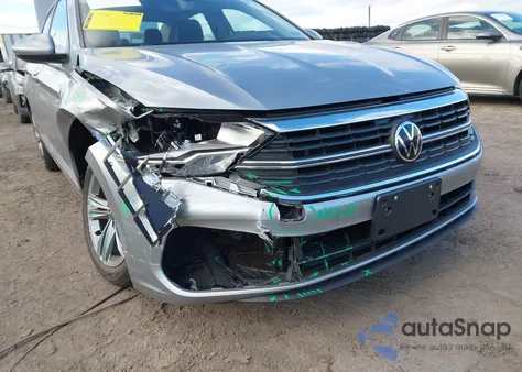 2024 Volkswagen Jetta 1.5T Se from USA, damaged, VIN 3VWEM7BU0RM015365